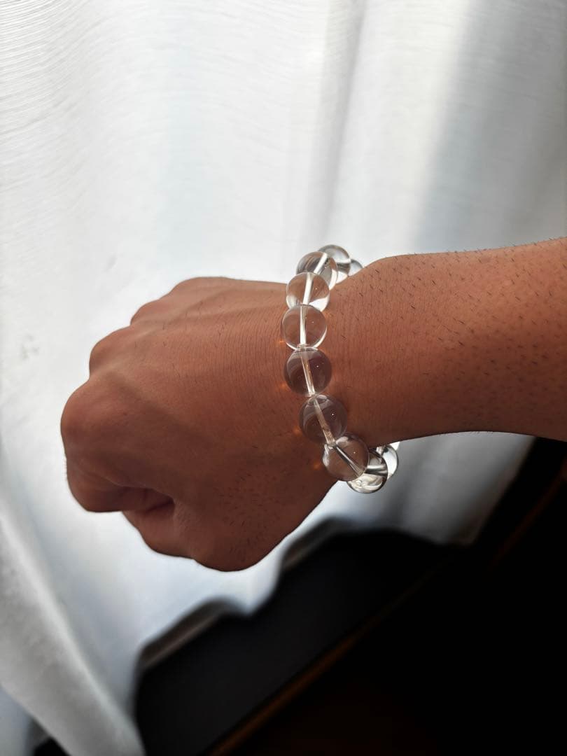 【月末SALE‼️】天然水晶　14mm珠ブレスレット