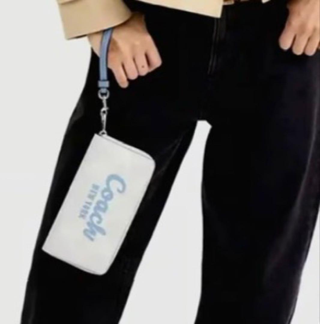 COACH 長財布 ロゴ入りホワイト/ネイビー【新品】