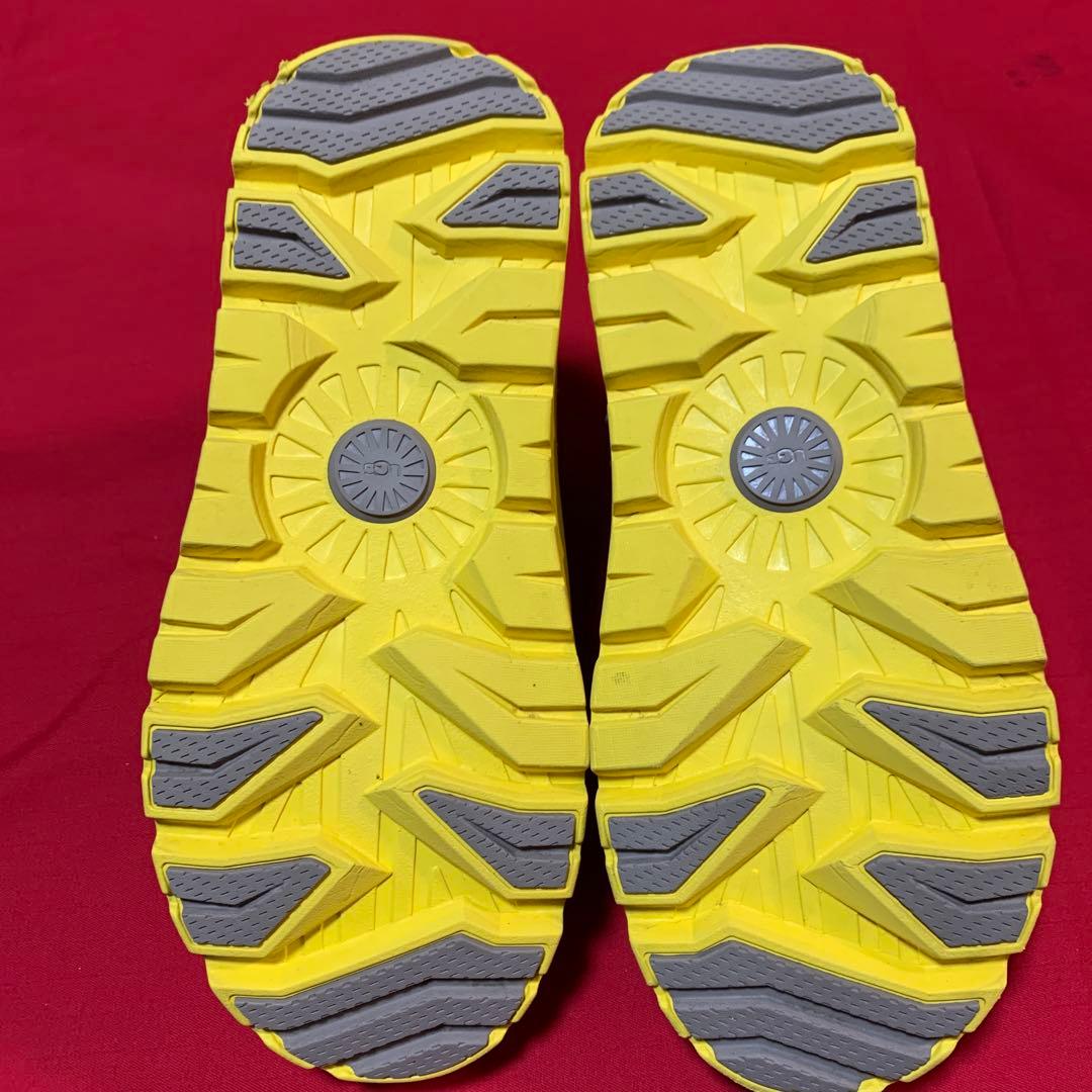 HSWLDさん専用。UGG ショートブーツ グレー＆イエロー