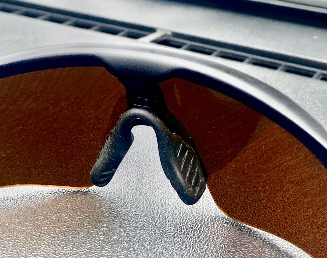 Oakley サングラス プリズムレンズ値段交渉してください