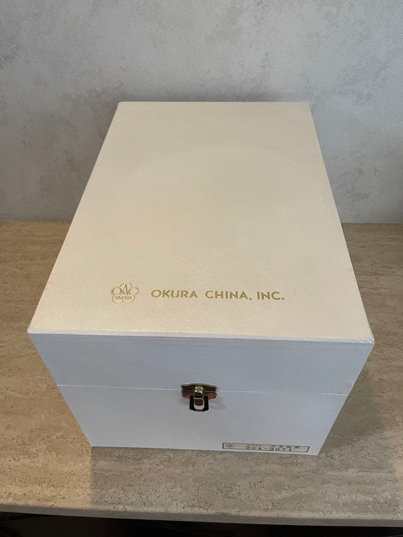 大倉陶園　花柄陶器　花瓶