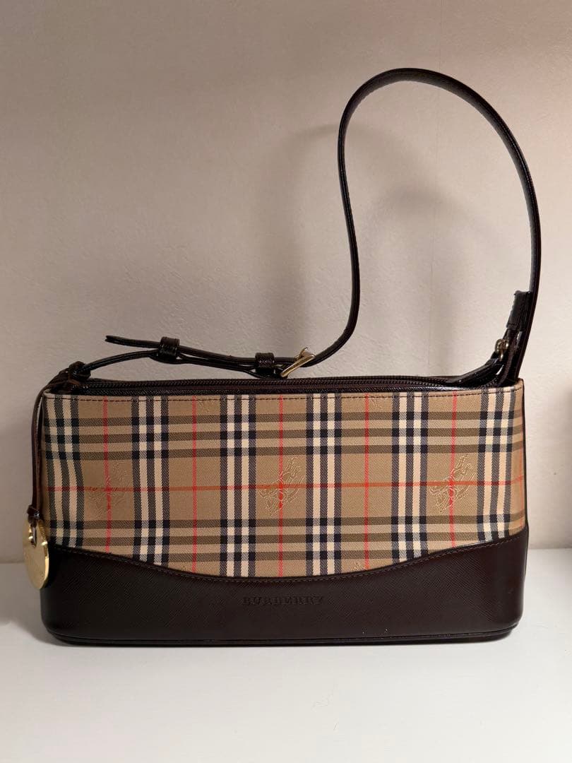 Burberry アクセサリーポーチ ワンショルダー バッグ ノバチェック