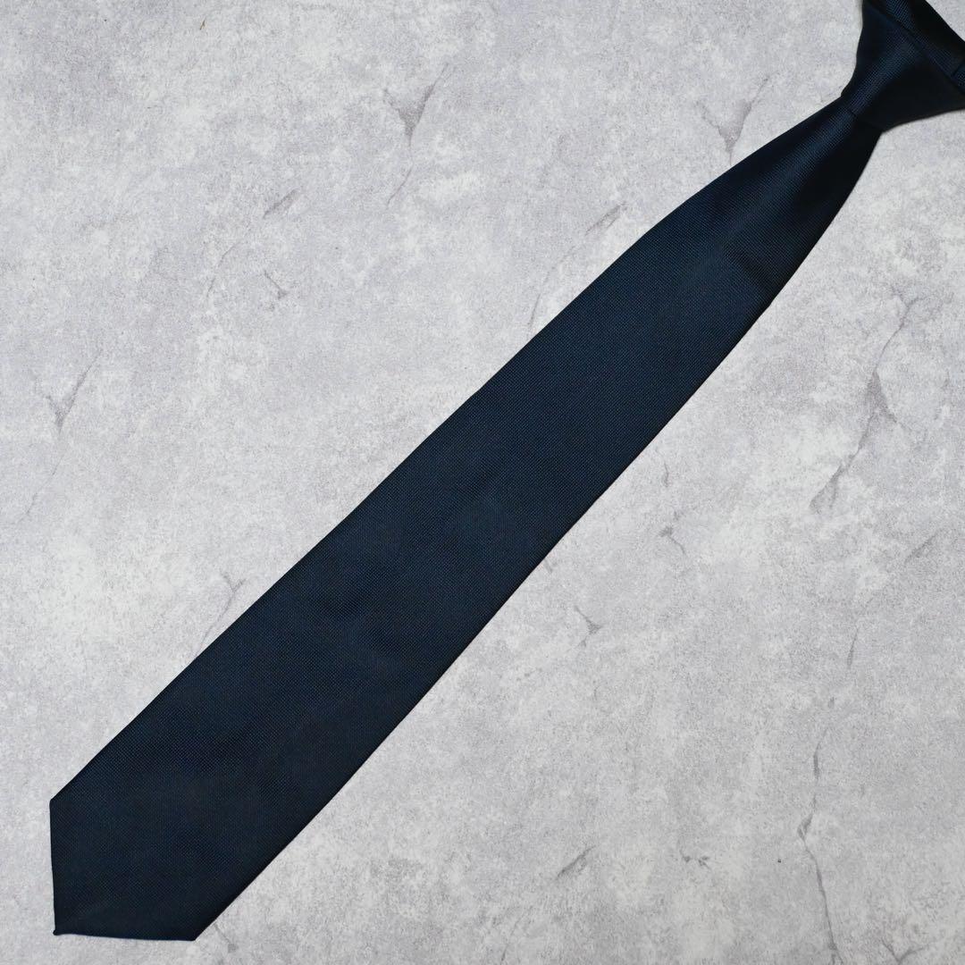 【極美品】FENDI フェンディ ソリッド ダークネイビー ネクタイ