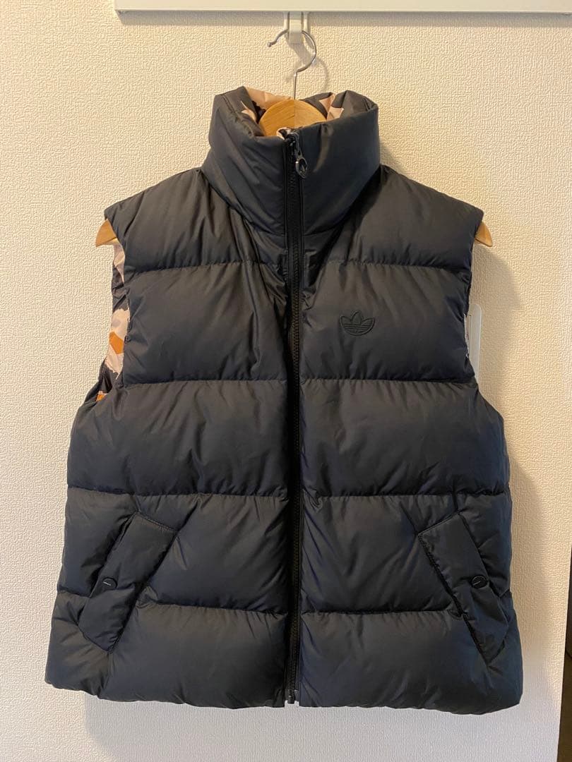 【adidas×marimekko 】ダウンベスト ウニッコ柄　サイズS