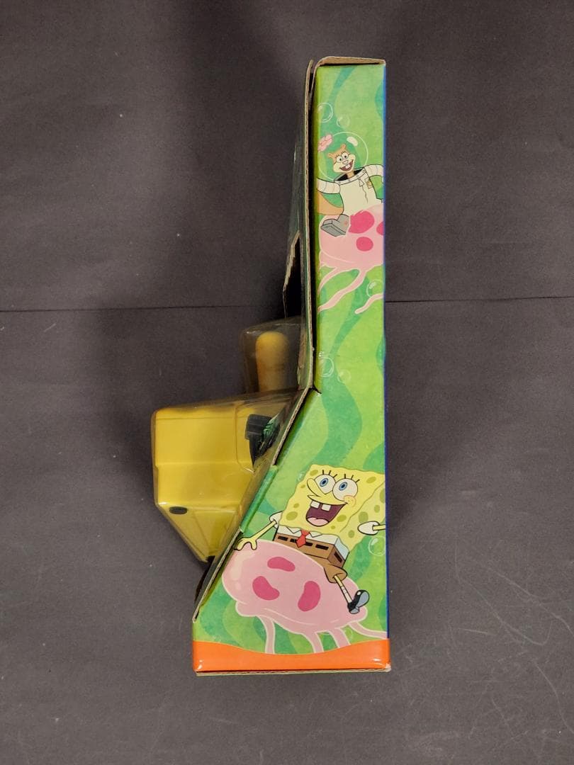 【未使用品】スポンジボブ　TVゲーム（外国製）レトロゲーム風