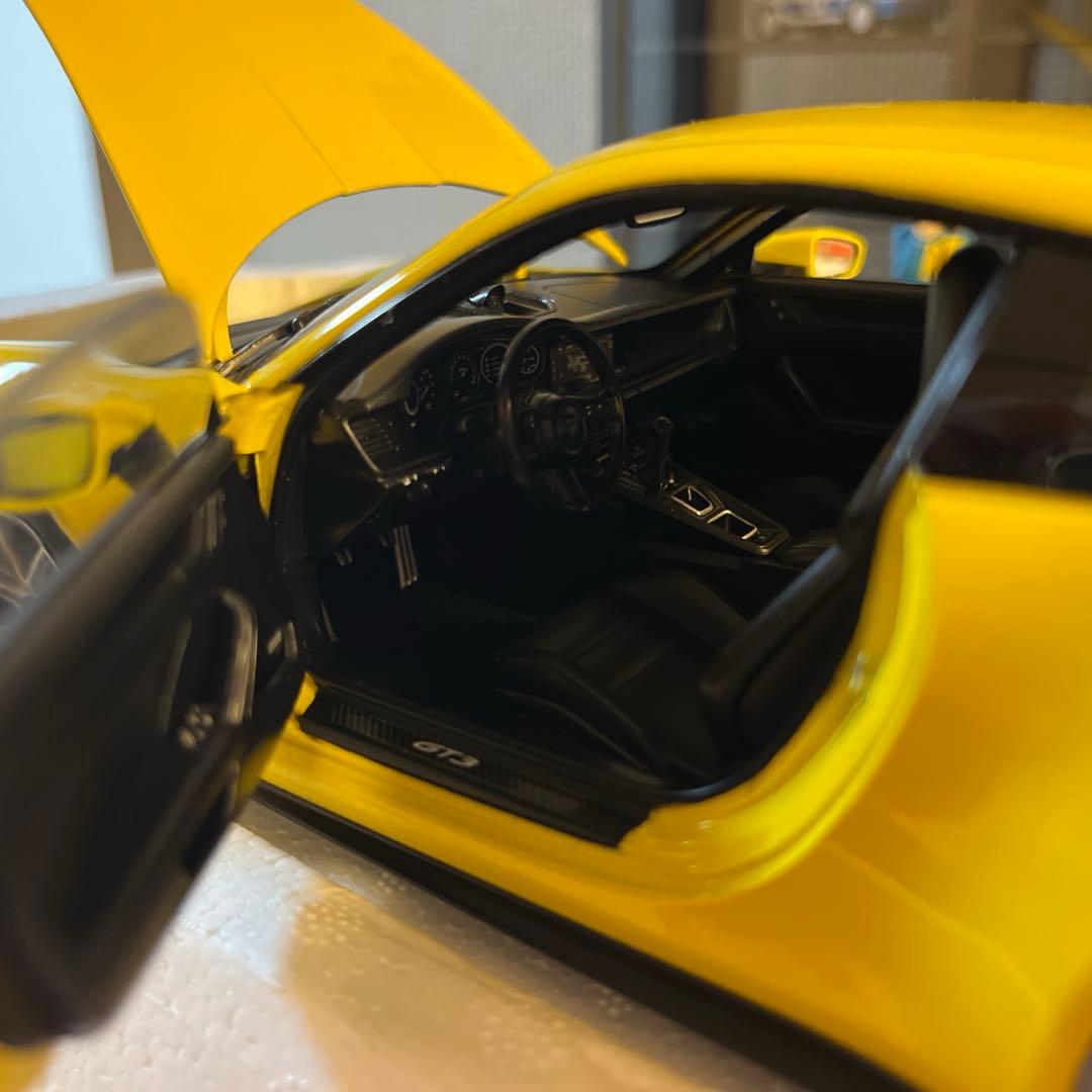 ミニカー Norev 1/18 Porsche 911 GT3 2021 Yellow