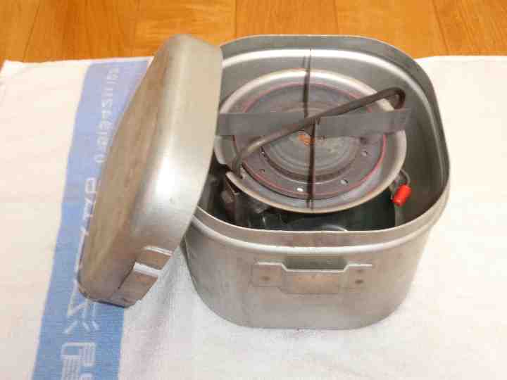 コ－ルマン　シングルスト－ブ及びアルミ収納ケース