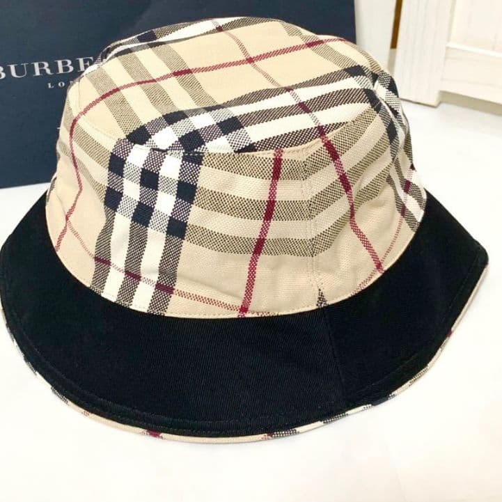 最終価格！ 新品タグ付きBURBERRY バーバリー リバーシブルバケットハット