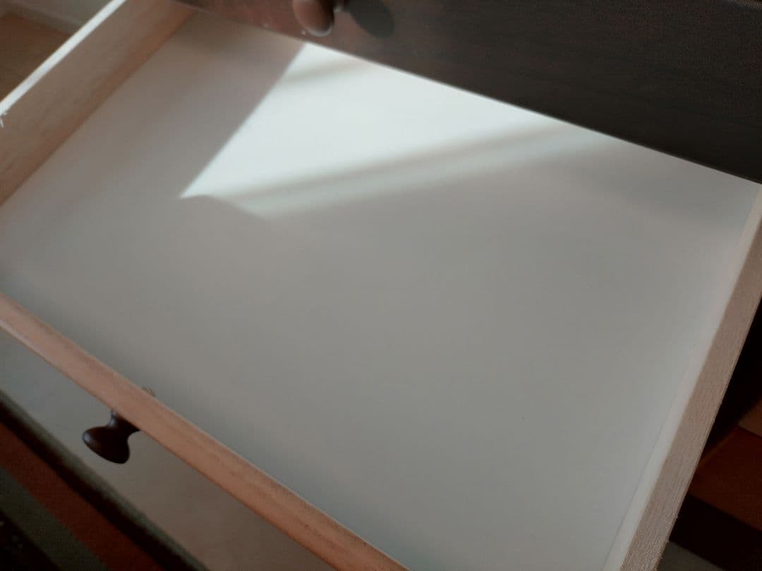 【専用出品】ニトリ　8段木目調ローチェスト（ダークブラウン）