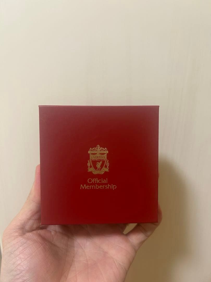 [新品]リバプール 会員限定 ウールスカーフ、マフラー、ポーチ、バッチ