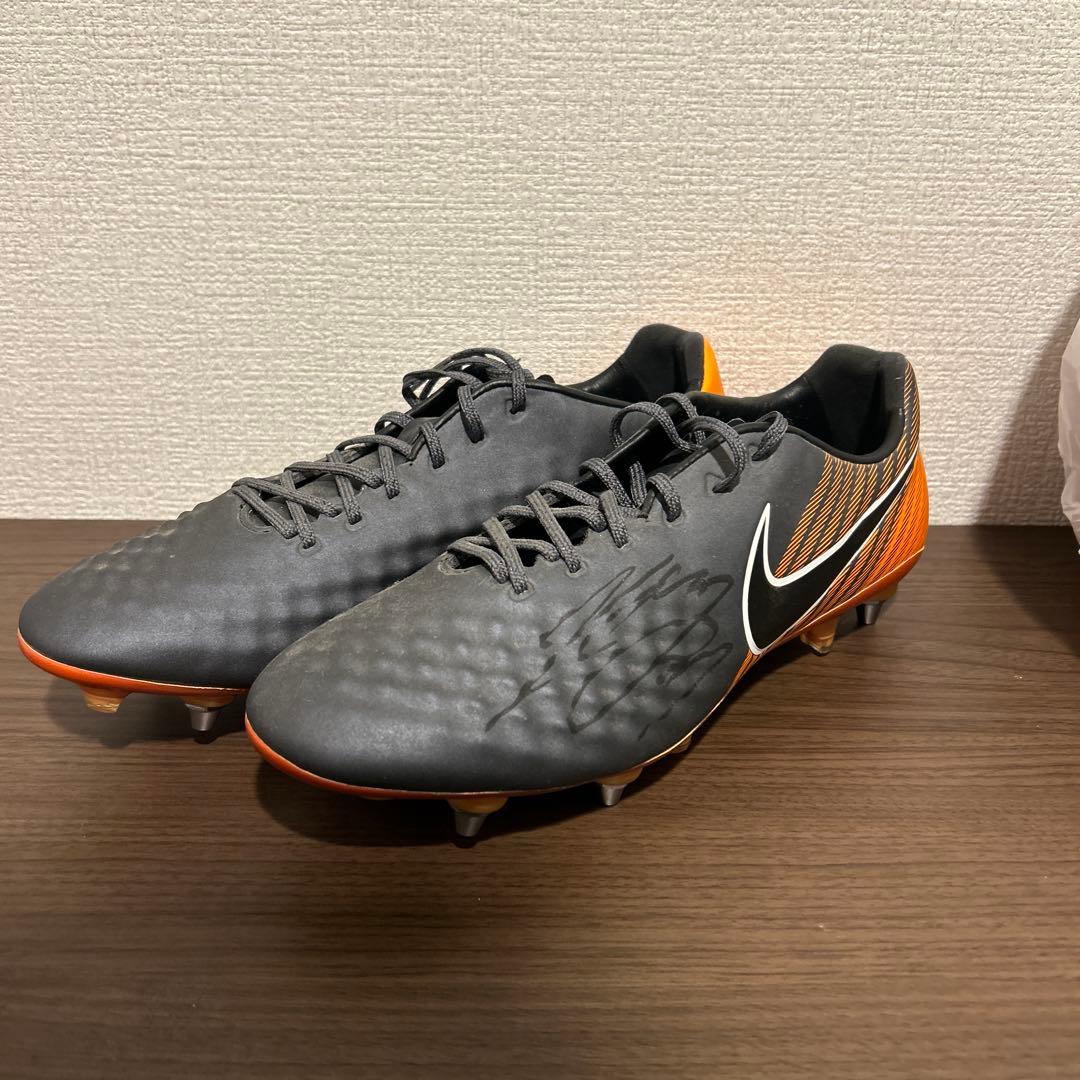 ナイキ マジスタ SG 28