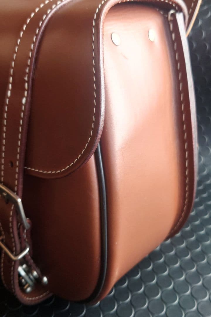 美品 デグナー レザーサドルバッグ サイドバック