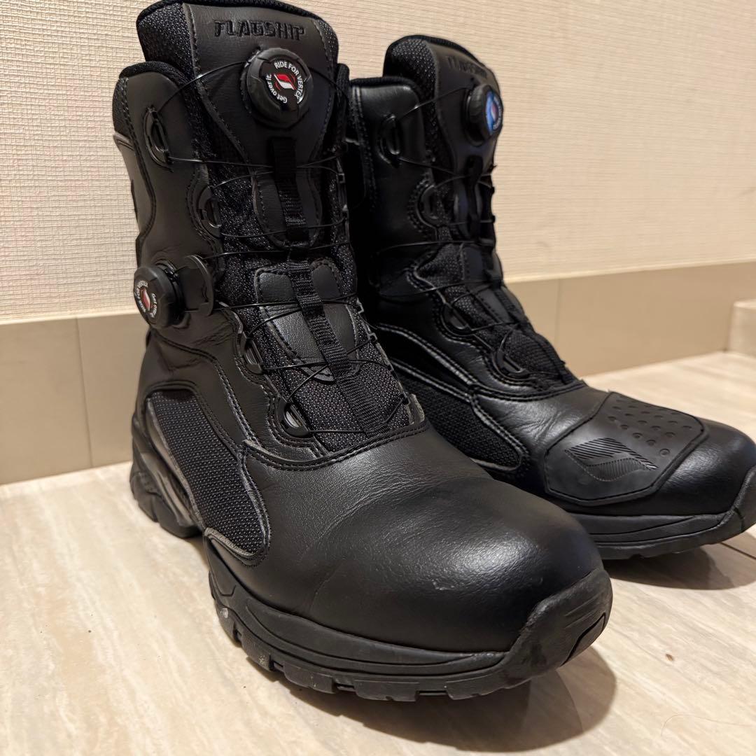 美品　フラッグシップ　ライディングブーツ　BOA 簡単脱着　黒　レザー　28cm