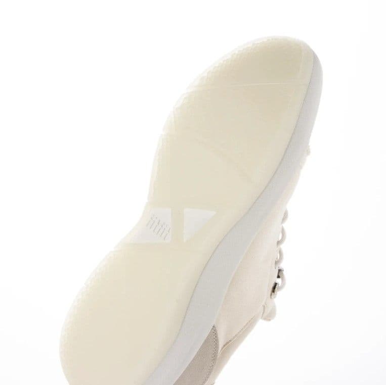 fitfit 新品24cm ◆撥水ハンズフリースニーカー651(ラメグレー)