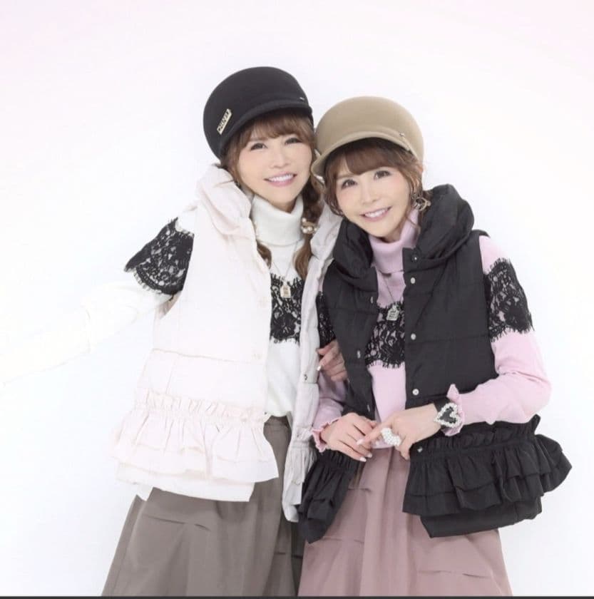 アンドラブ　＆LOVEクチュールふりる中わたベスト　ブラック3L