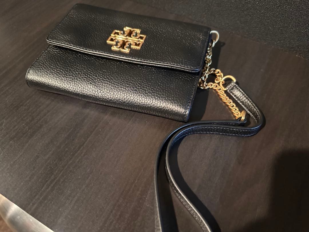 Tory Burch ショルダーウォレット ブリテン