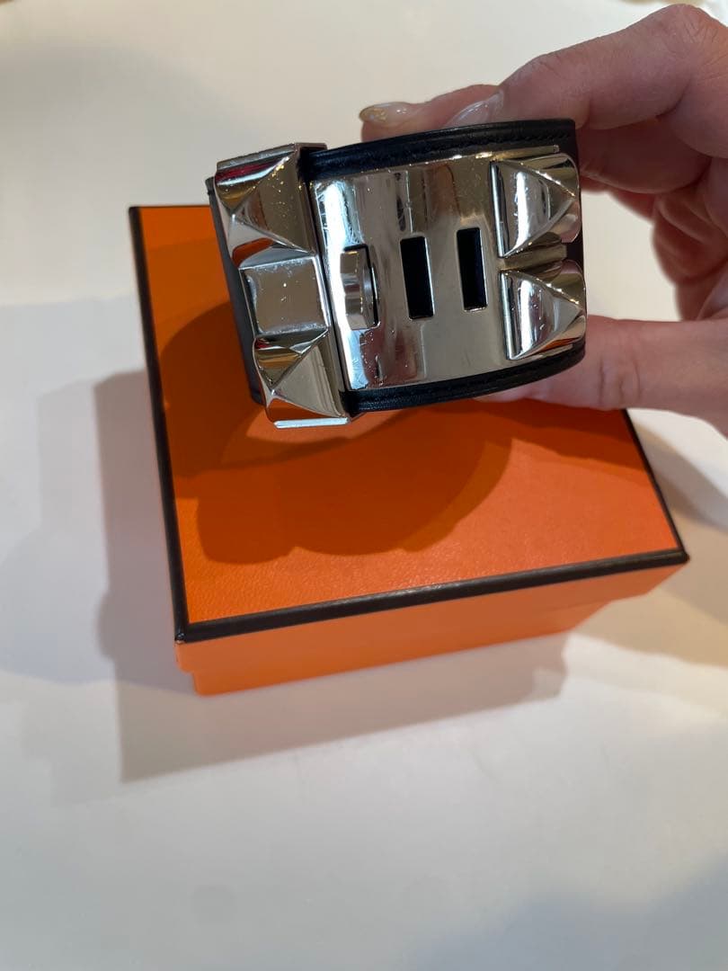 週末限定値下げ‼️エルメス HERMES コリエドシアン ブラック バングル