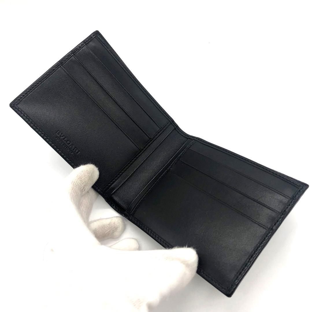 未使用✨ブルガリ レザー　二つ折り財布