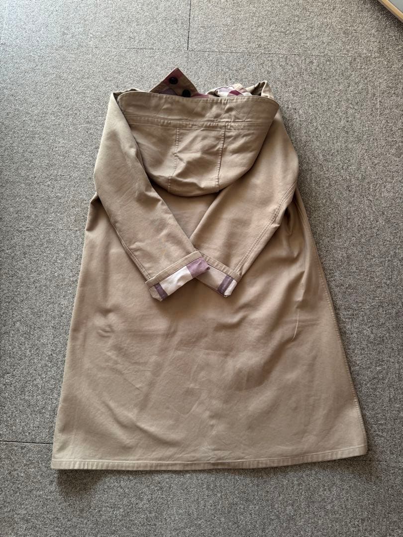 ブルーレーベルクレストブリッジ リバーシブルトレンチコートフード