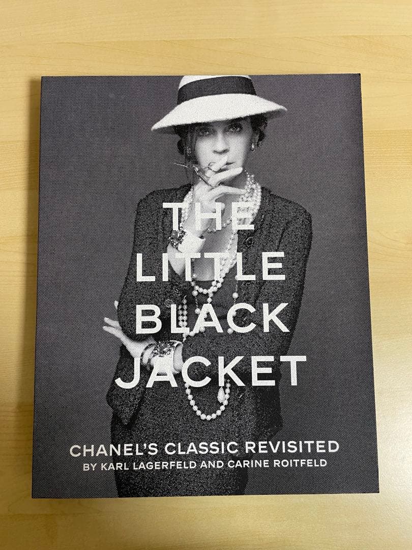 THE LITTLE BLACK JACKET 【CHANEL】