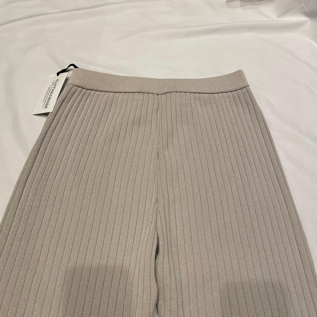 新品 ハグオーワー クロスアンドクロス リブニットパンツ グレージュ系ベージュ系
