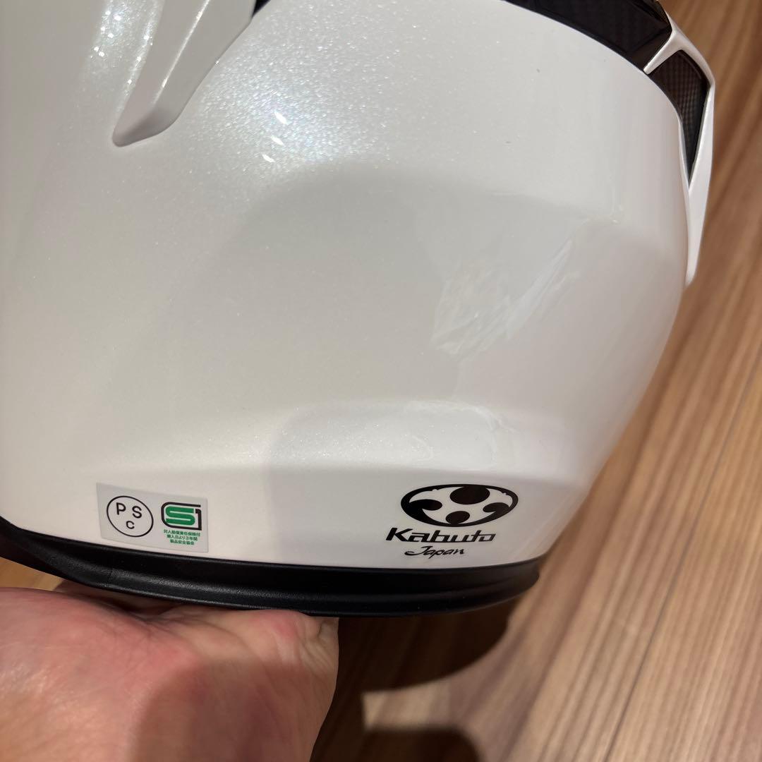 Kabuto Exceed ホワイト Sサイズ