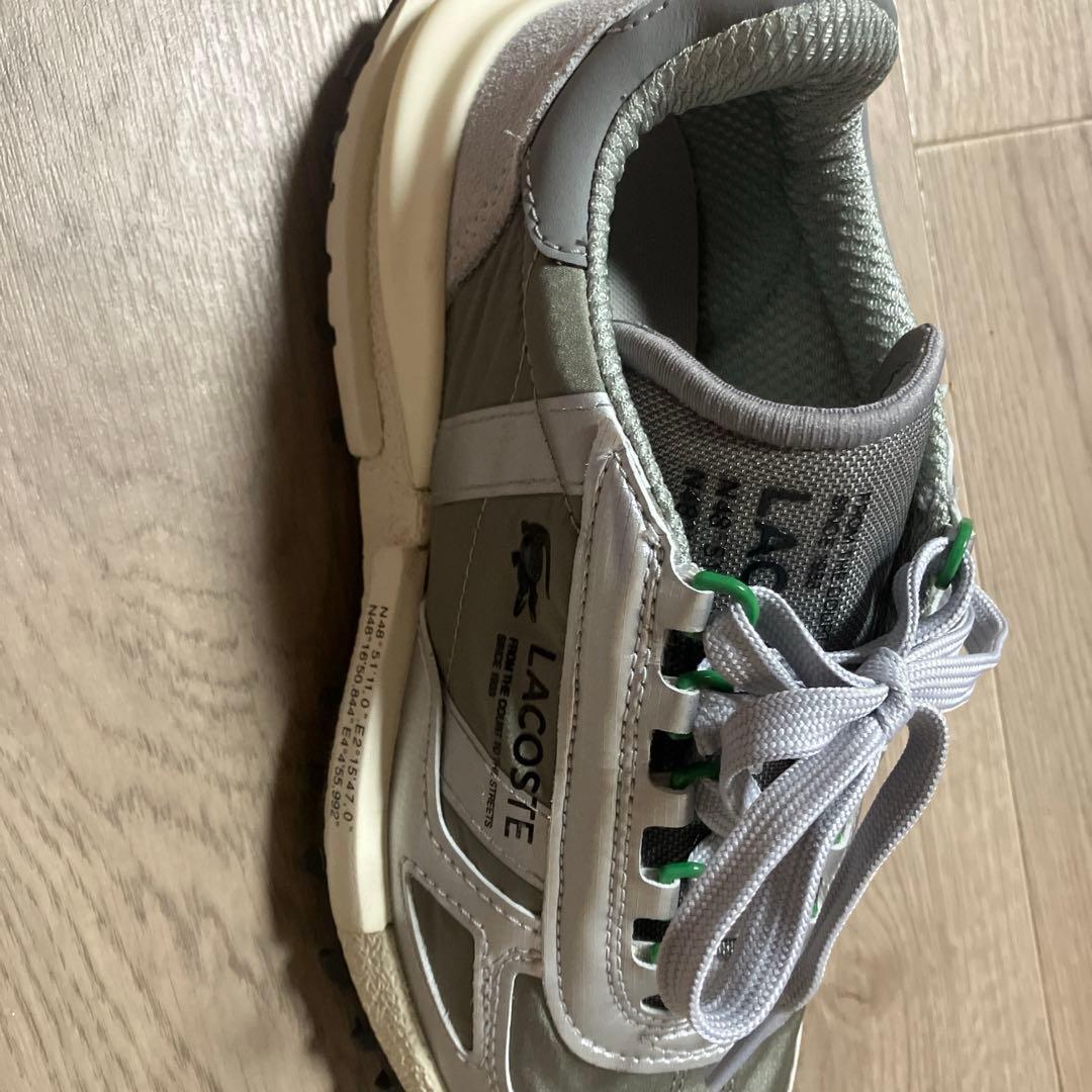 LACOSTE シルバー スニーカー 38新品タグ付き