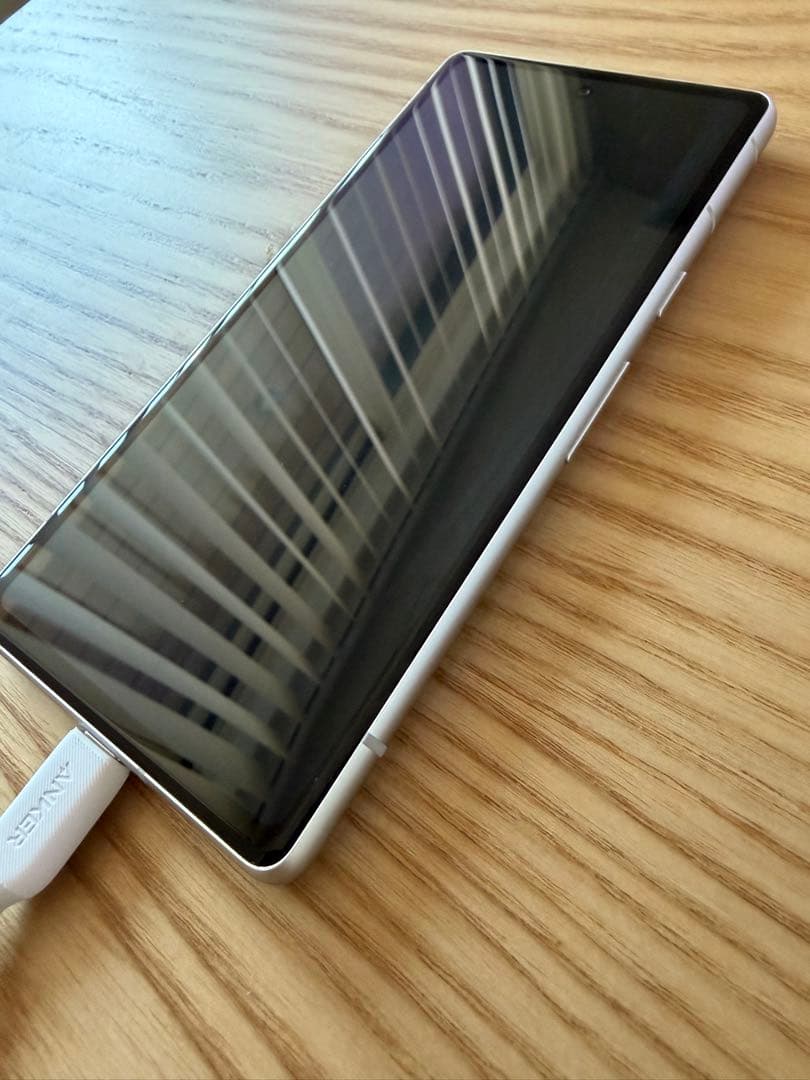 【美品】Google Pixel 7a ホワイト本体＋おまけ