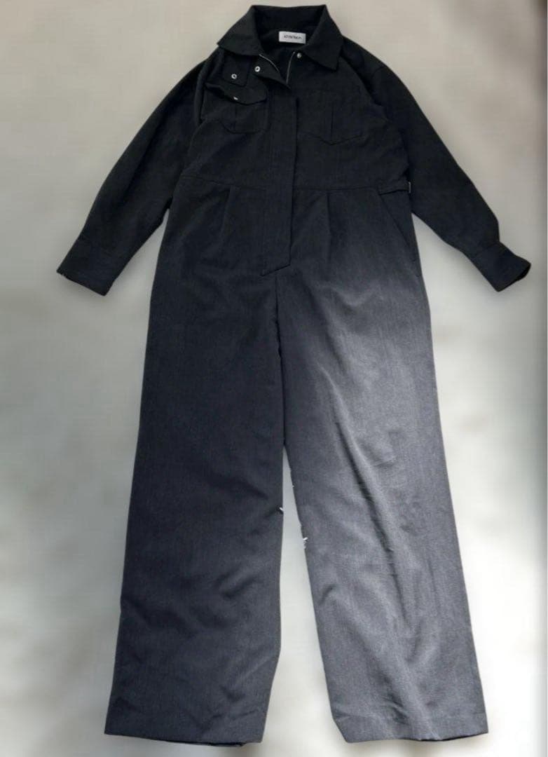 美品　ATTISESSION スタンドカラージャンプスーツ