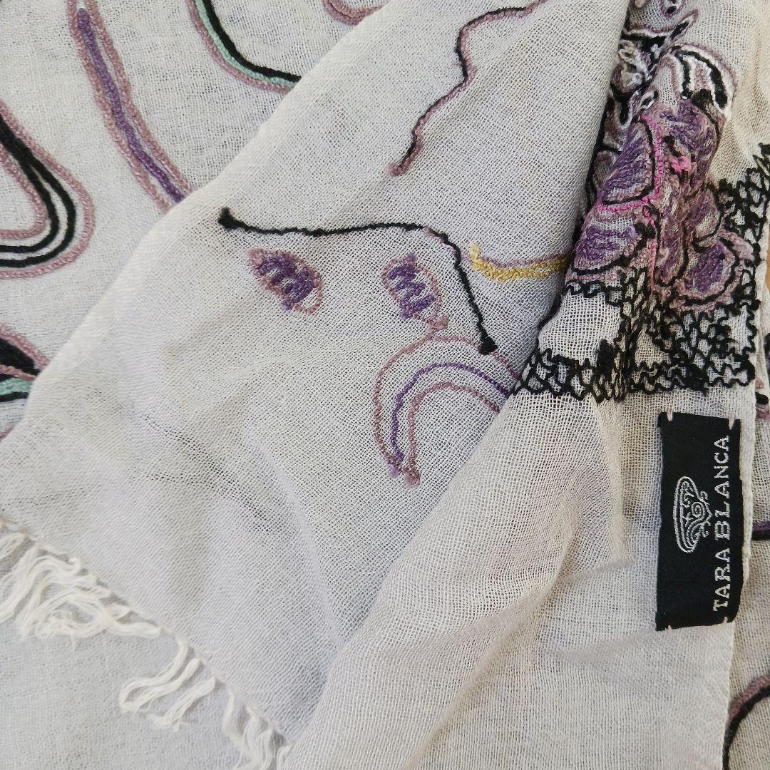 ターラ ブランカ TARA BLANCA ウール ストール 刺繍　花柄　グレー