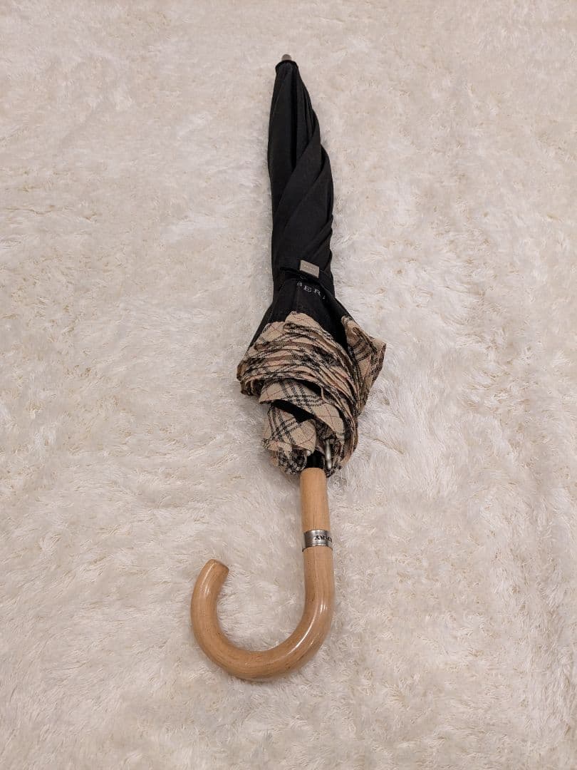 バーバリー　日傘　ノバチェックフリル