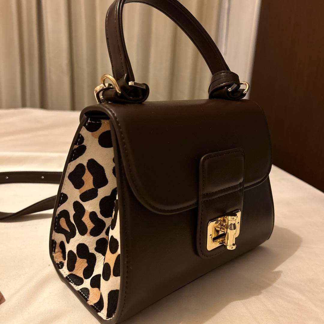 DIANA ブラウン ショルダーバッグ ヒョウ柄　新品未使用　大人気