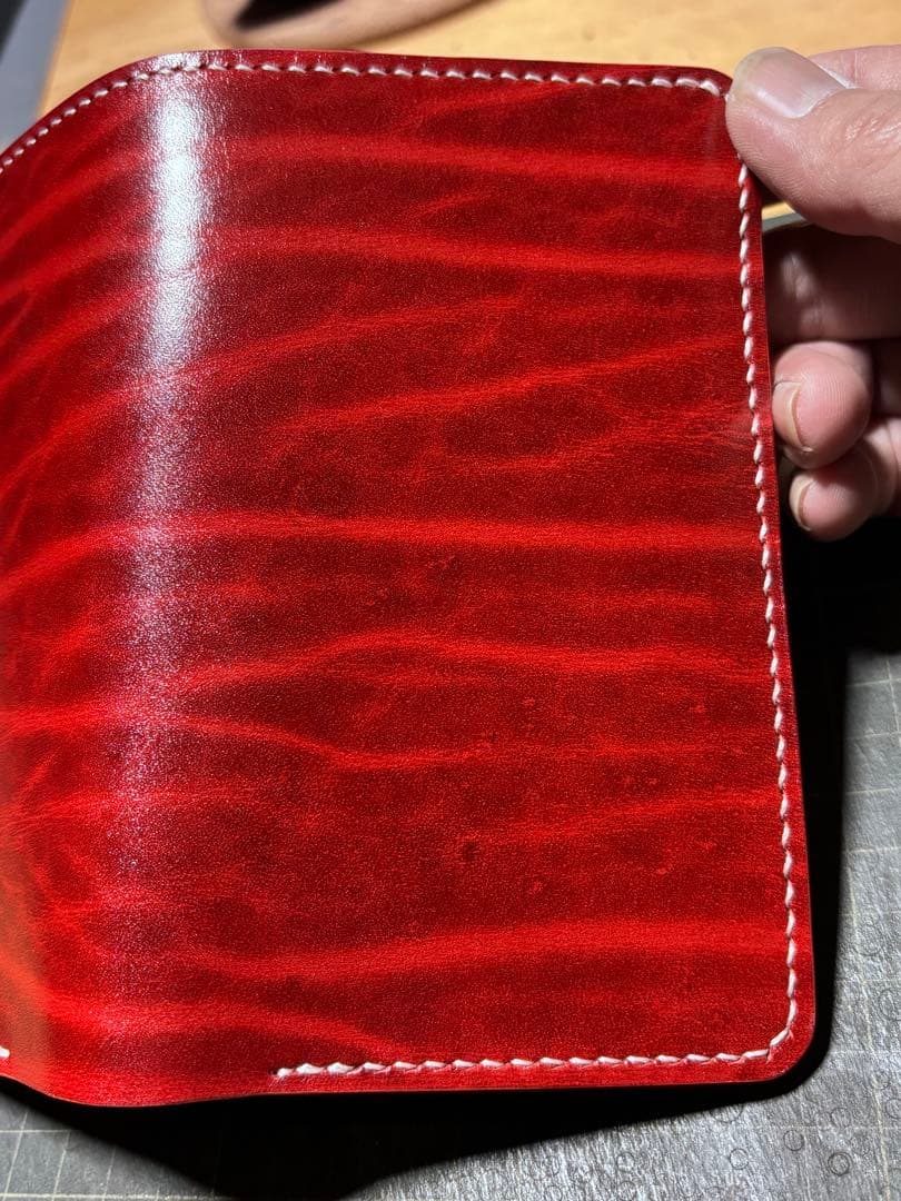 ミドルウォレット　ベルギー産　ルガト　ハンドメイド