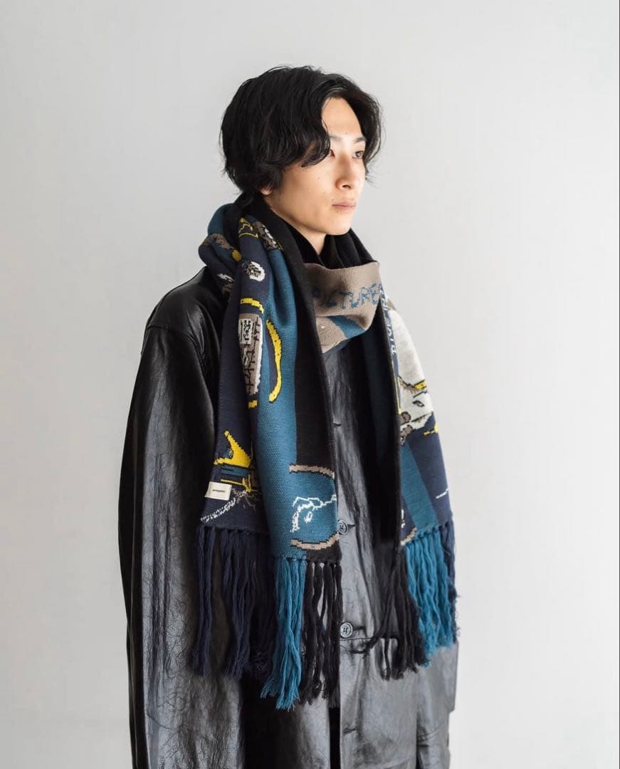 SHINYA KOZUKA 24AWマフラー F ネイビー 紺