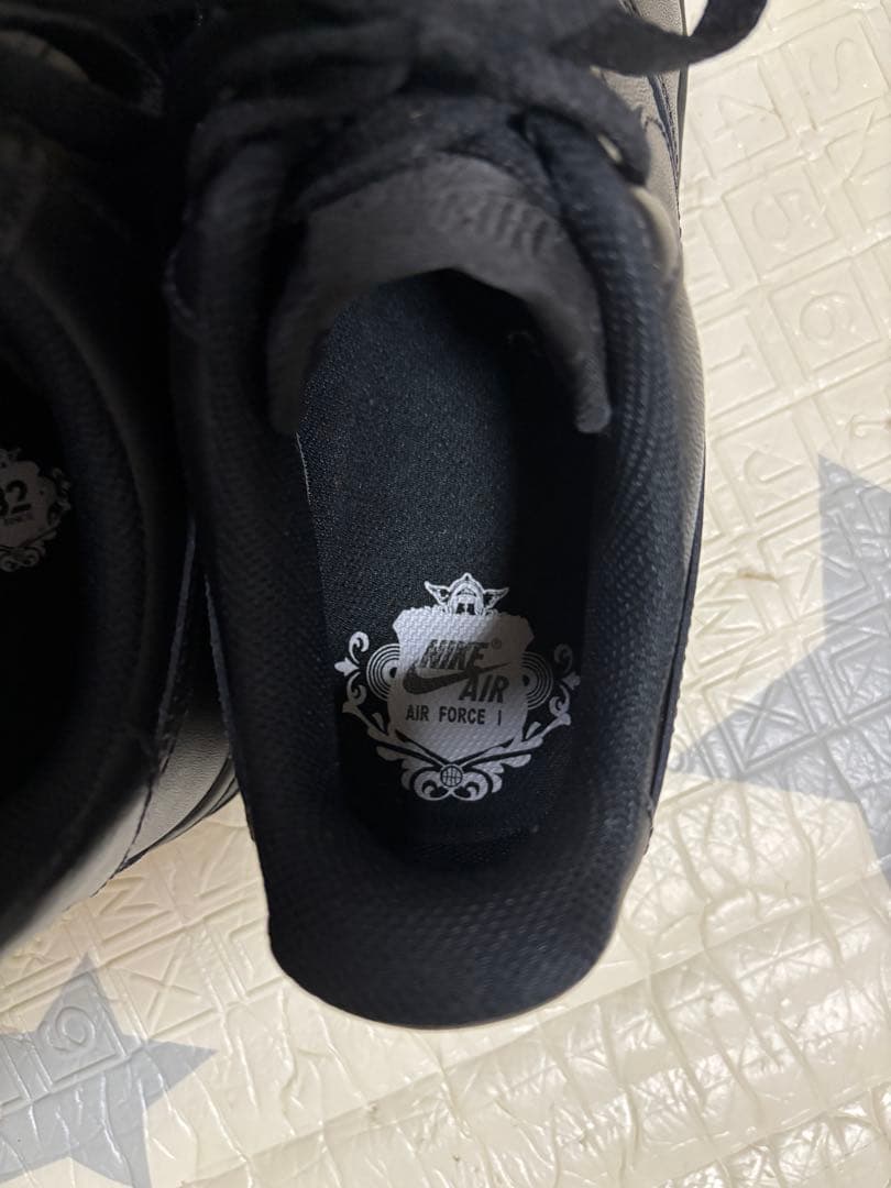 Nike Air Force 1 ブラック 12