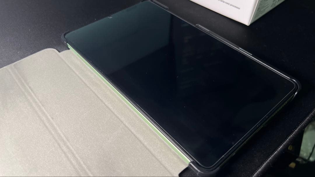 Redmi Pad SE 8.7 本体 カバー付き