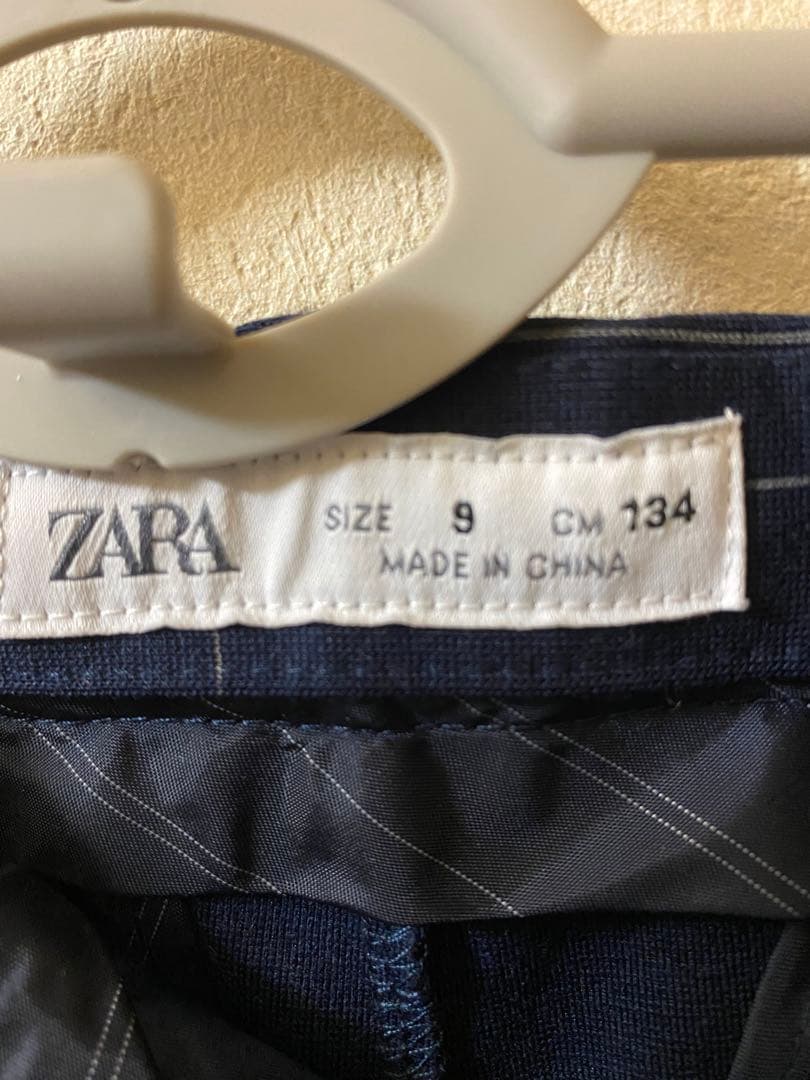 ZARA kidsフォーマルスーツセット　サイズ9 134cm