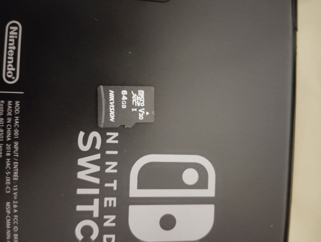 Nintendo Switch ＋　HORI　ワイヤレスコントローラ　充電線付き