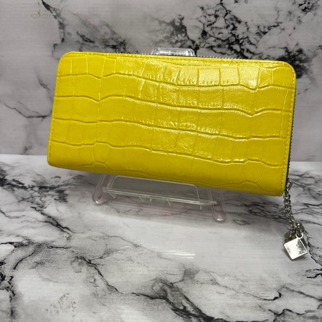 (極美品)大人気、シンクビー、長財布、ラウンドジップ、オールレザー、型押しクロコ