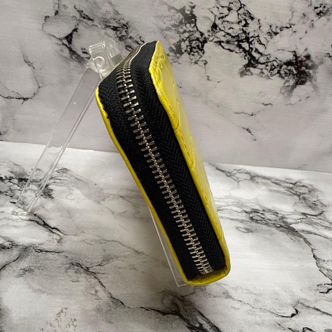 (極美品)大人気、シンクビー、長財布、ラウンドジップ、オールレザー、型押しクロコ