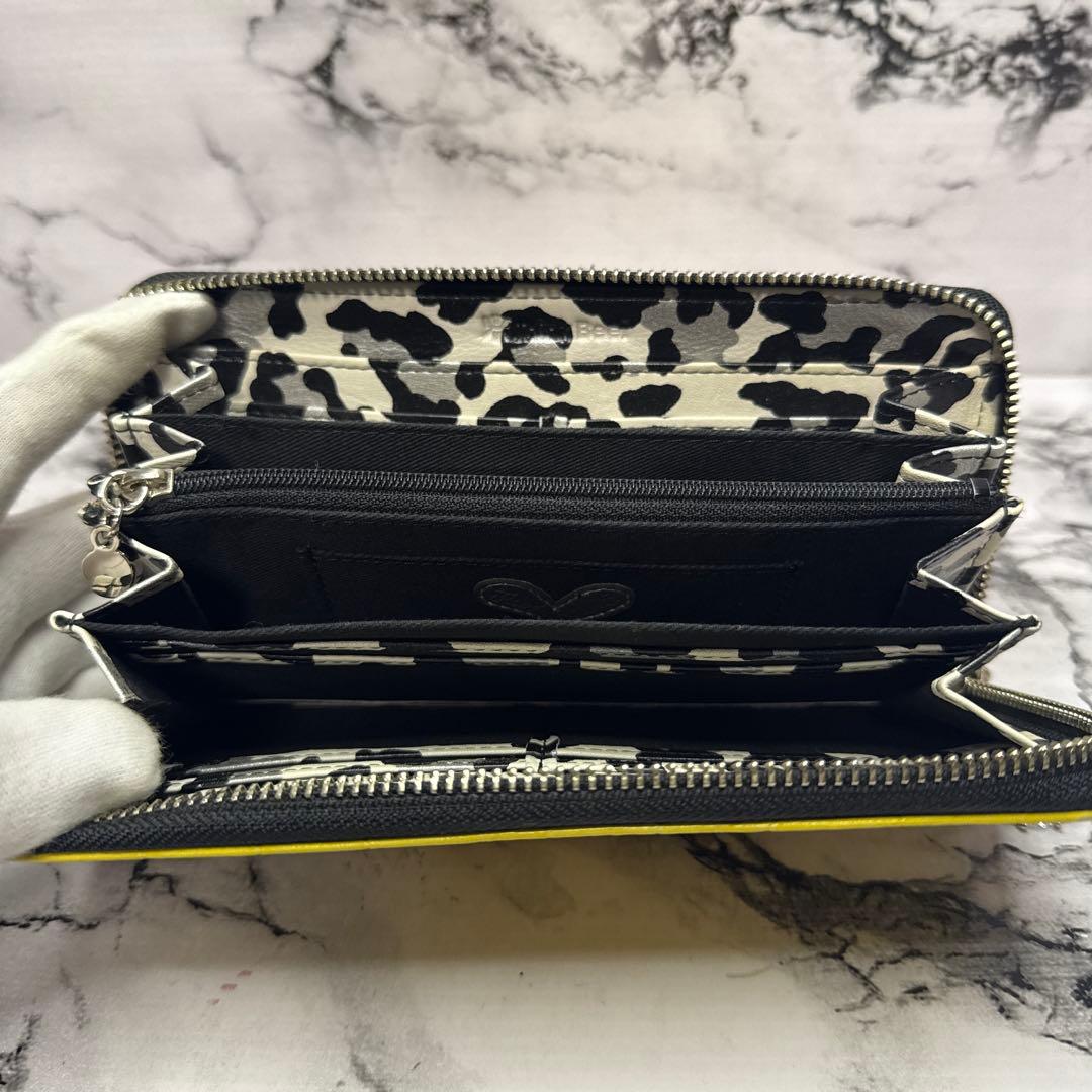 (極美品)大人気、シンクビー、長財布、ラウンドジップ、オールレザー、型押しクロコ