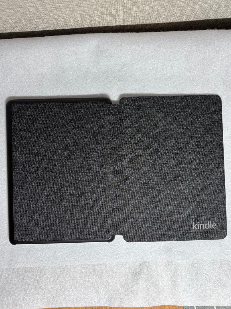 Kindle Paperwhite (8GB) 6.8㌅ 広告なし、ケーブル付