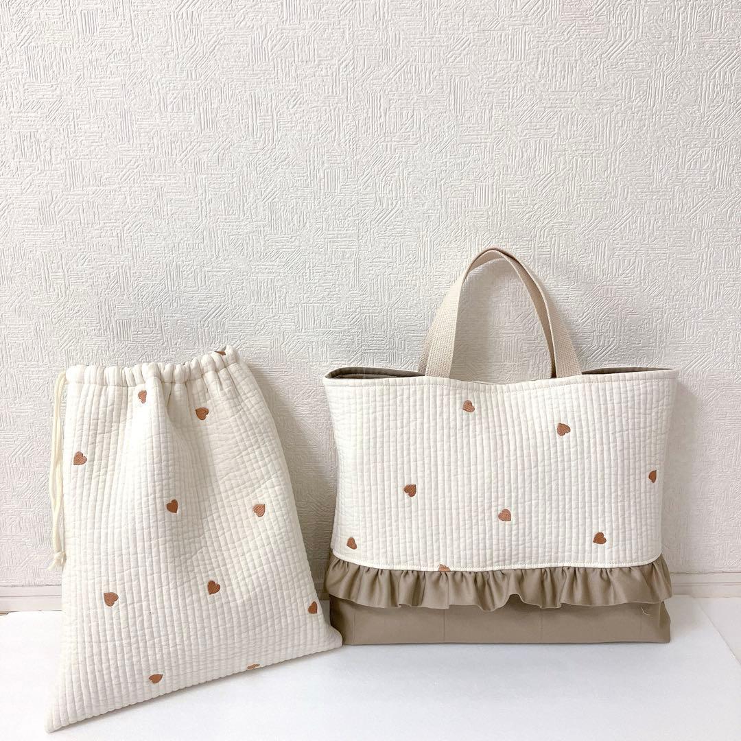 レッスンバッグ✖️2 体操服袋✖️2 上履き入れヌビ　巾着袋　ハート刺繍