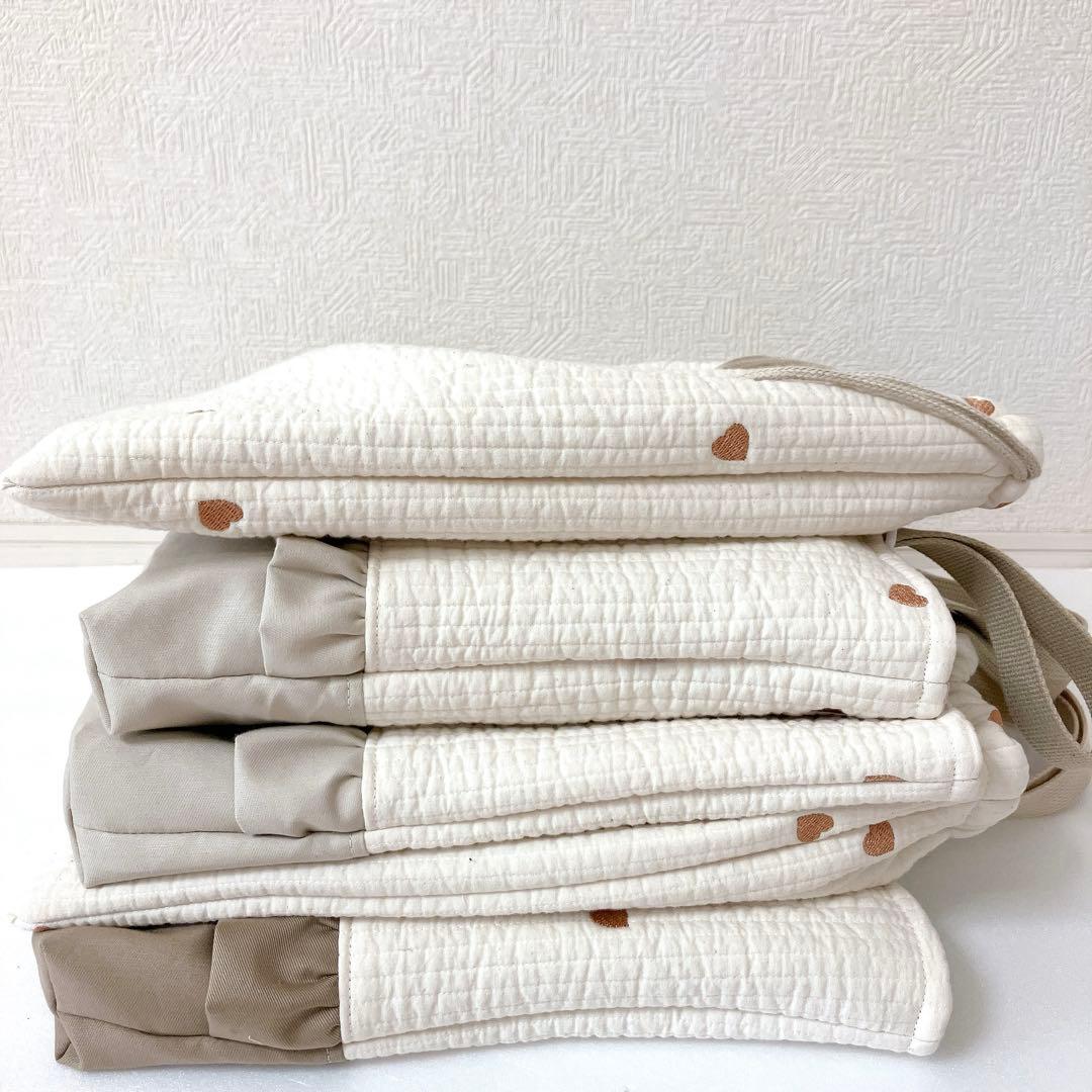 レッスンバッグ✖️2 体操服袋✖️2 上履き入れヌビ　巾着袋　ハート刺繍