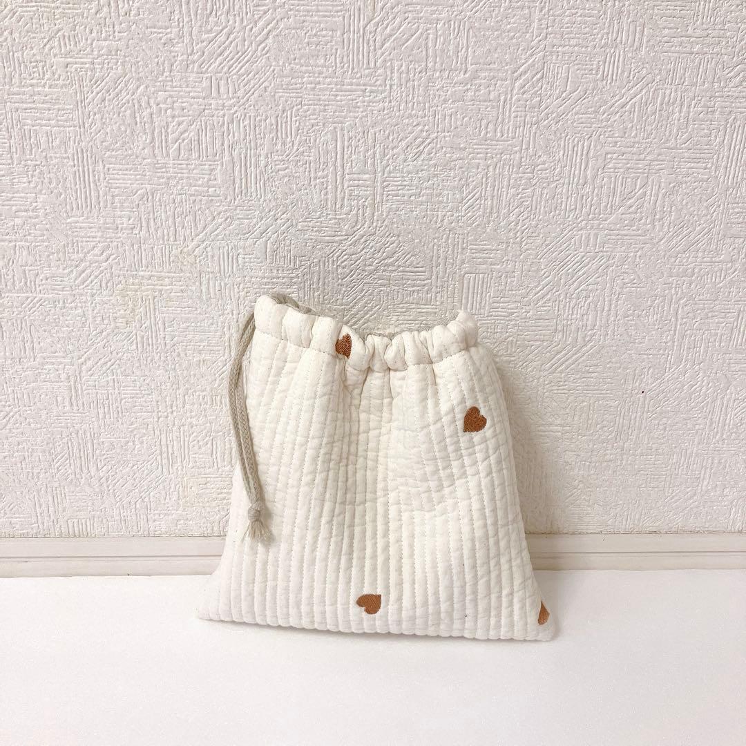 レッスンバッグ✖️2 体操服袋✖️2 上履き入れヌビ　巾着袋　ハート刺繍