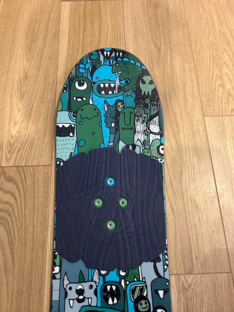 Burton スノーボード モンスター柄