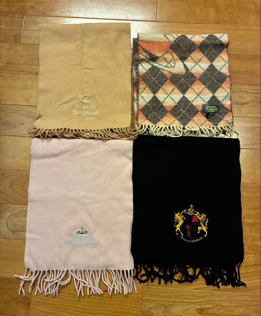 ヴィヴィアンウエストウッド　vivienne west wood マフラー 4枚