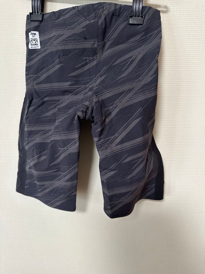 ミズノ／Mizuno 競泳水着 ブラック　fina認証