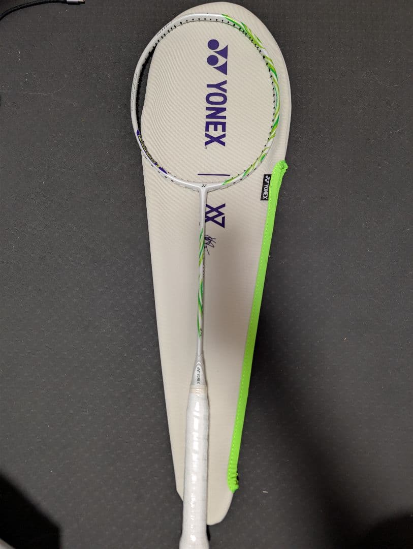 YONEX アストロクス 100zz va