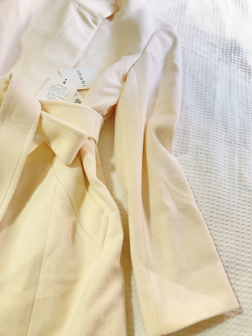 新品INDIVI インディヴィ 羊毛カシミヤ スタンドカラーコートオフホワイト系